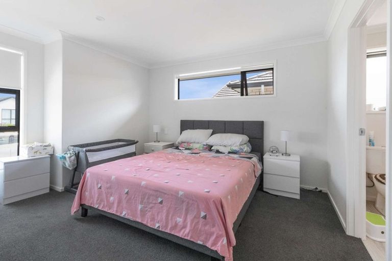 Photo of property in 22 Tamapahore Boulevard, Papamoa Beach, Papamoa, 3118