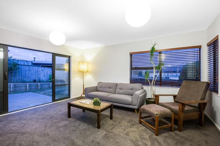 Photo of property in 42 Mo Street, Camborne, Porirua, 5026