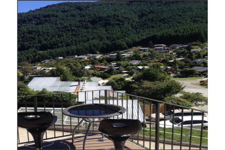 Photo of property in 229a Fernhill Road, Sunshine Bay, Queenstown, 9300