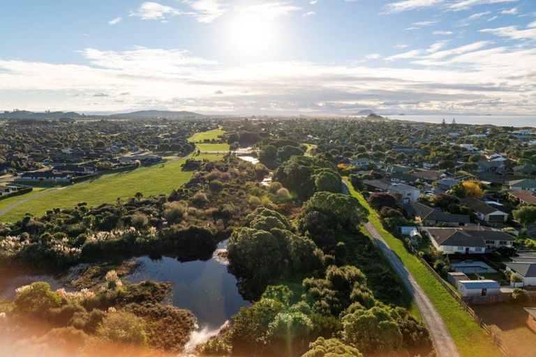 Photo of property in 43 Longview Drive, Papamoa Beach, Papamoa, 3118