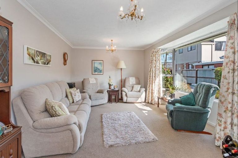 Photo of property in 1/9 Siska Place, Upper Riccarton, Christchurch, 8041