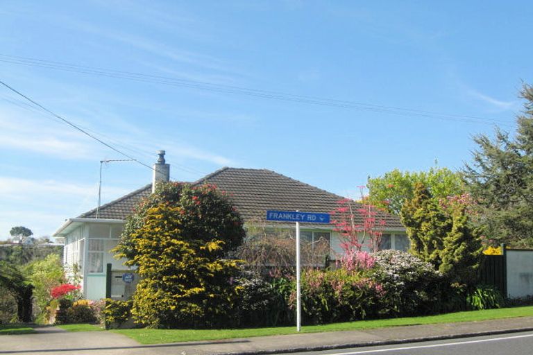 Photo of property in 87 Frankley Road, Westown, New Plymouth, 4310