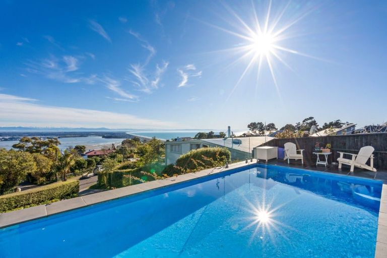 Photo of property in 115 Panorama Road, Clifton, Christchurch, 8081