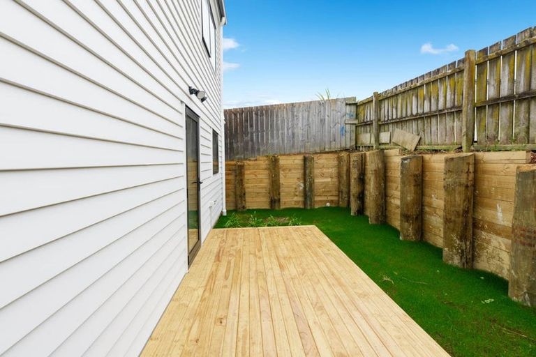 Photo of property in 118 Hyperion Drive, Randwick Park, Auckland, 2105