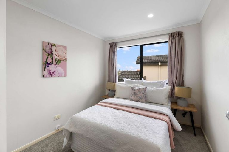 Photo of property in 22 Trimaran Drive, Gulf Harbour, Whangaparaoa, 0930