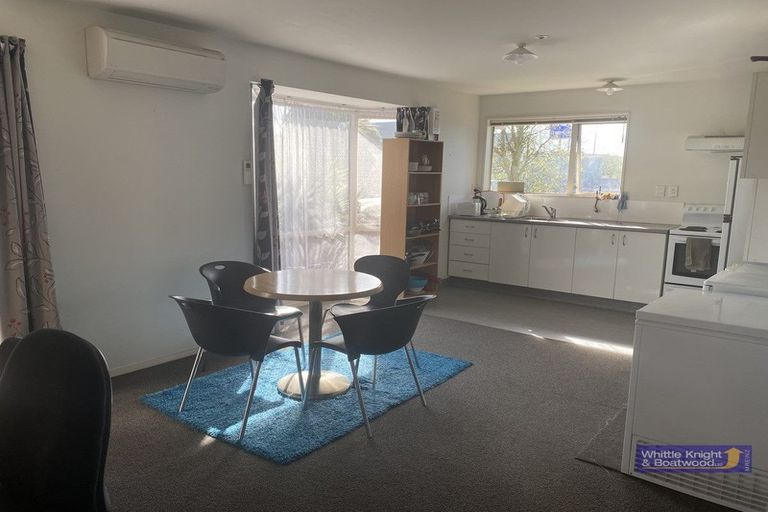 Photo of property in 287a Riccarton Road, Upper Riccarton, Christchurch, 8041