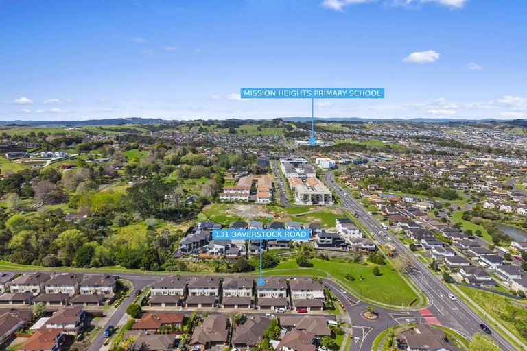 Photo of property in 131 Baverstock Road, Flat Bush, Auckland, 2016