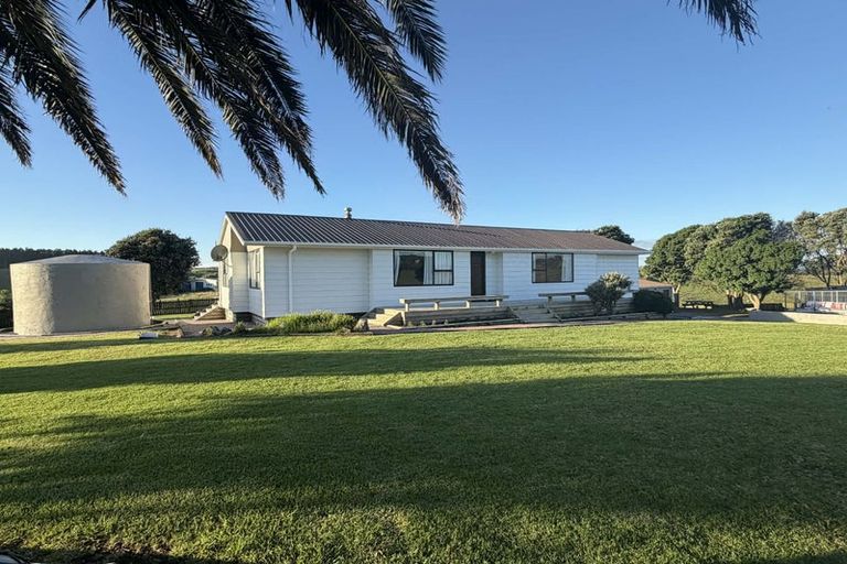 Photo of property in 339a Wainui Road, Raglan, 3297