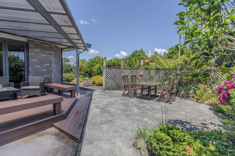 Photo of property in 520 Manutahi Road, Lepperton, New Plymouth, 4373