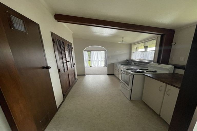 Photo of property in 12 Elmwood Crescent, Pukete, Hamilton, 3200