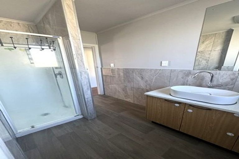 Photo of property in 37 Metcalfe Road, Ranui, Auckland, 0612