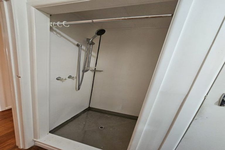 Photo of property in 138 Kitchener Road, Pukekohe, 2120