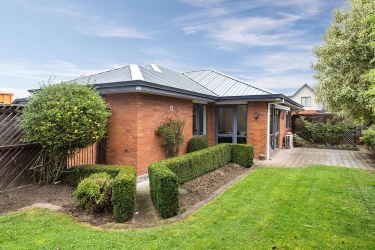 Photo of property in 7 North Parade, Richmond, Christchurch, 8013