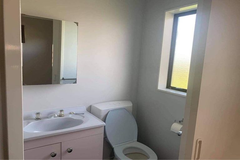 Photo of property in 110 Kelvin Grove Road, Kelvin Grove, Palmerston North, 4414