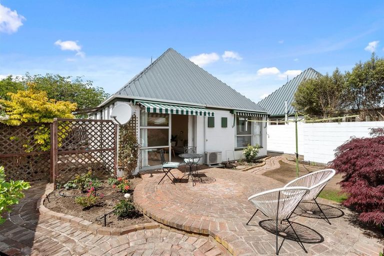 Photo of property in 1/8b Meadow Street, Papanui, Christchurch, 8052