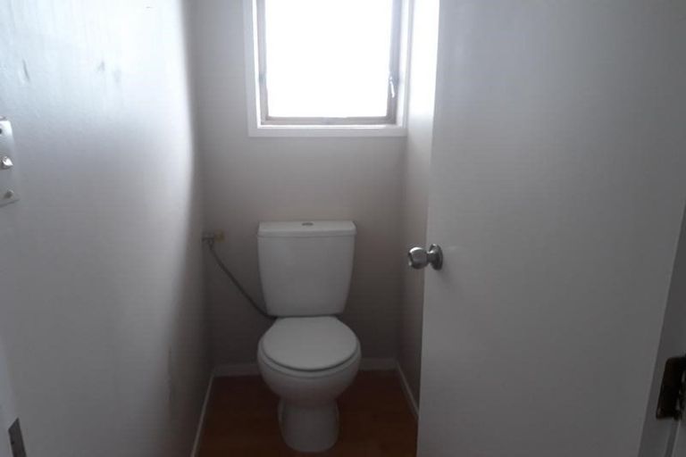 Photo of property in 24 Wycherley Drive, Bucklands Beach, Auckland, 2014