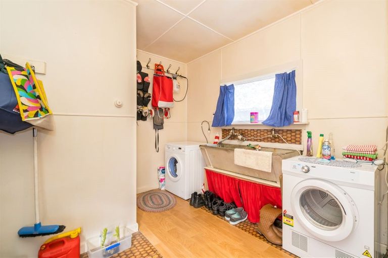 Photo of property in 3 Rowland Avenue, South Dunedin, Dunedin, 9012