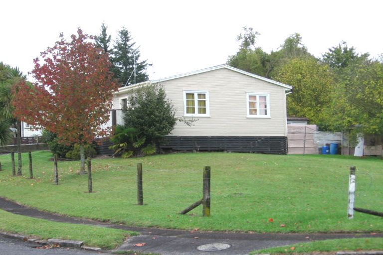 Photo of property in 9 Tay Street, Tokoroa, 3420
