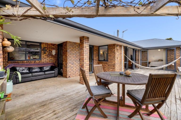 Photo of property in 45 Acornia Close, Ohauiti, Tauranga, 3112