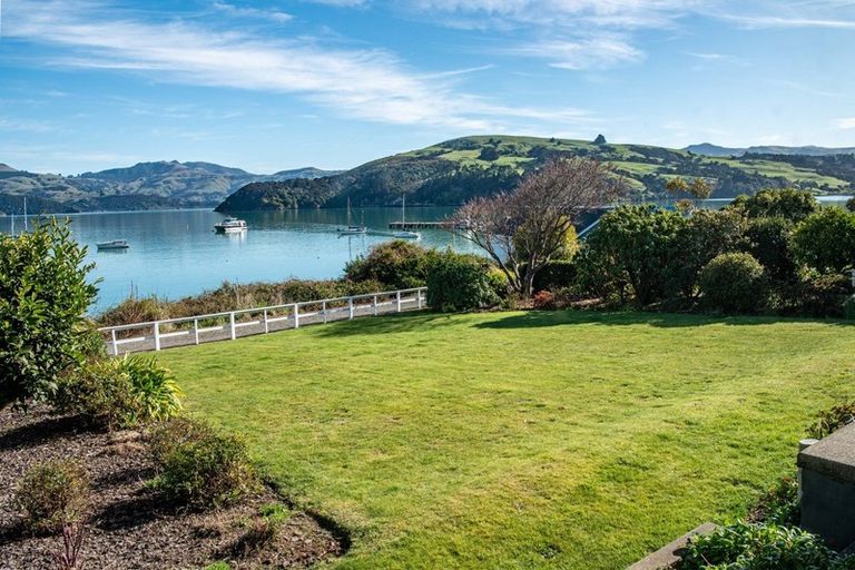 Photo of property in 113 Beach Road, Akaroa, 7520