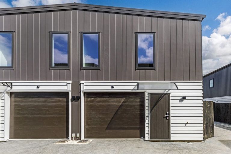 Photo of property in 647b Te Atatu Road, Te Atatu Peninsula, Auckland, 0610