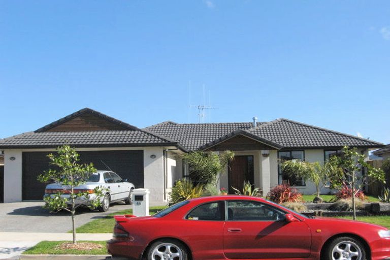 Photo of property in 46 Oreti Crescent, Papamoa Beach, Papamoa, 3118