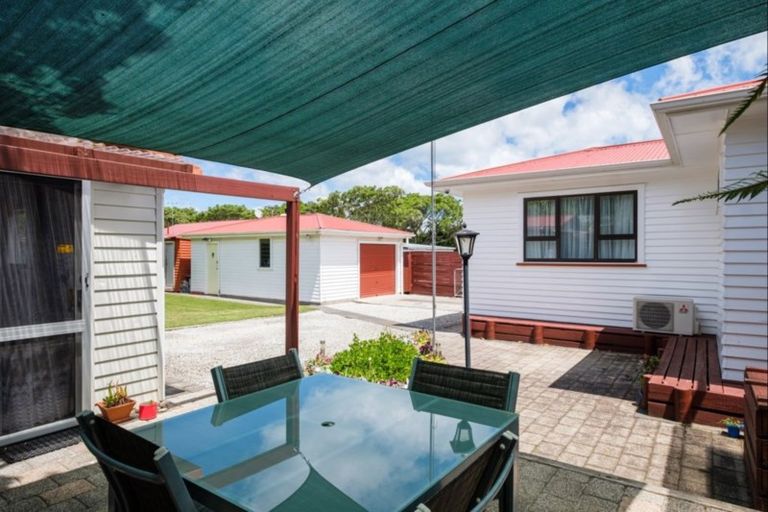 Photo of property in 113 De Lautour Road, Inner Kaiti, Gisborne, 4010