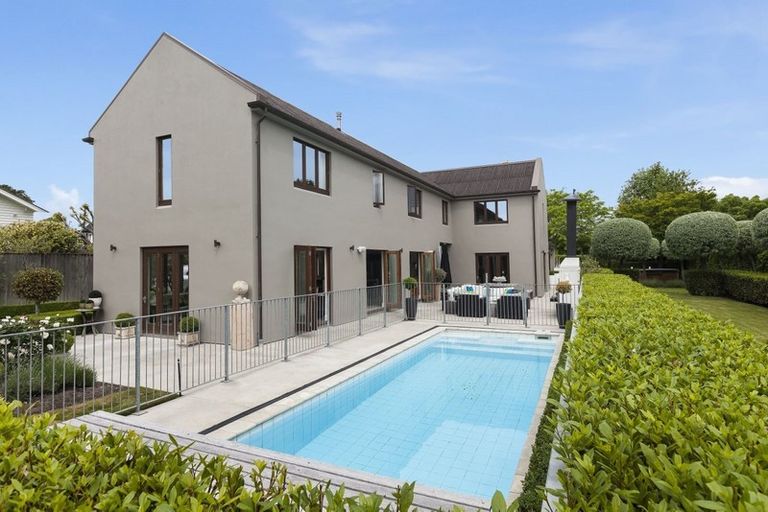 Photo of property in 27 Wroxton Terrace, Merivale, Christchurch, 8014