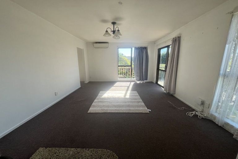 Photo of property in 9 Adel Place, Weymouth, Auckland, 2103