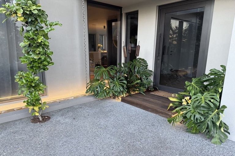 Photo of property in 6 Moa Street, Mount Maunganui, 3116