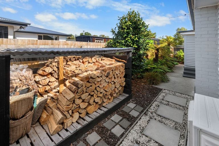 Photo of property in 32 Wyn Street, Hoon Hay, Christchurch, 8025