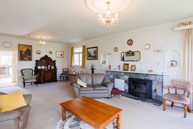 Photo of property in 35 Montgomery Terrace, Hokowhitu, Palmerston North, 4410