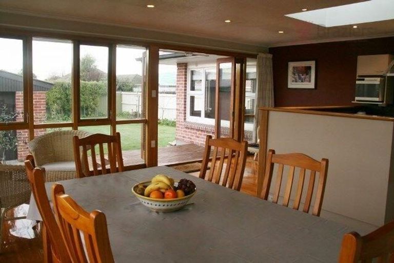 Photo of property in 24 Longmuir Street, Ilam, Christchurch, 8041