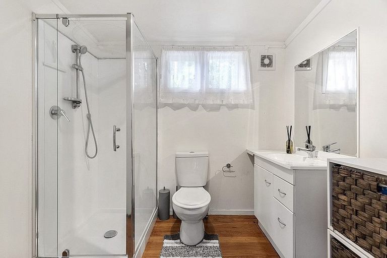 Photo of property in 72 Wharf Road, Ostend, Waiheke Island, 1081