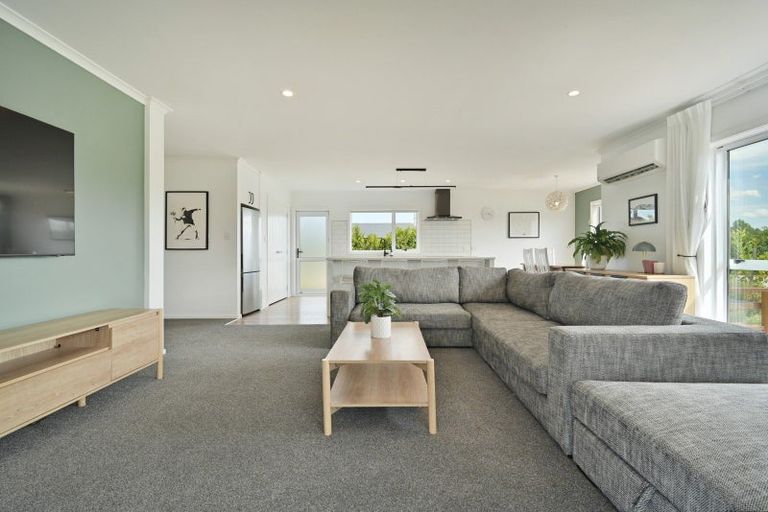 Photo of property in 53 Taihape Road, Omahu, Hastings, 4175