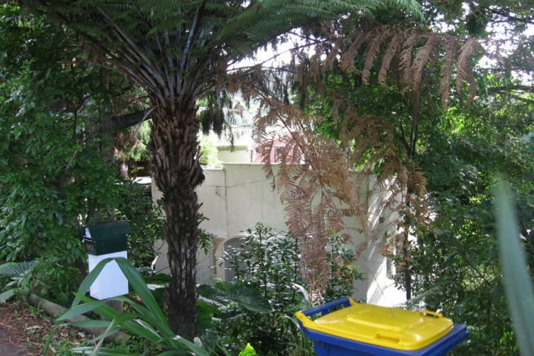 Photo of property in 24 Paturoa Road, Titirangi, Auckland, 0604