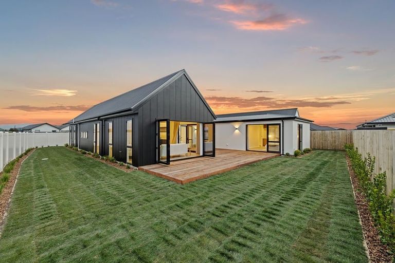 Photo of property in 44 Timara Crescent, Marshland, Christchurch, 8083