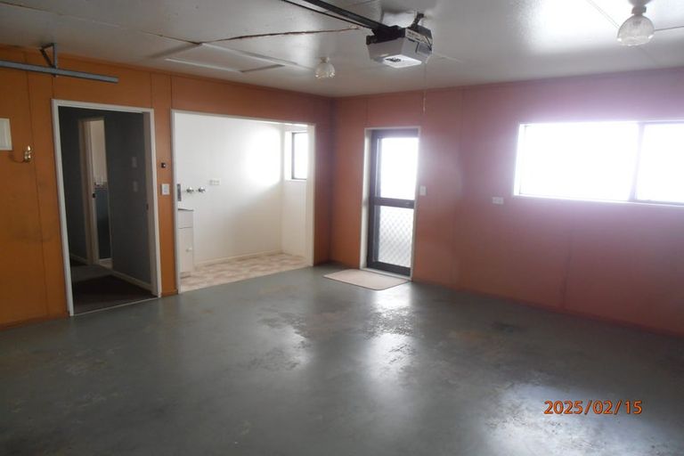 Photo of property in 28 Swansea Street, Hokowhitu, Palmerston North, 4410