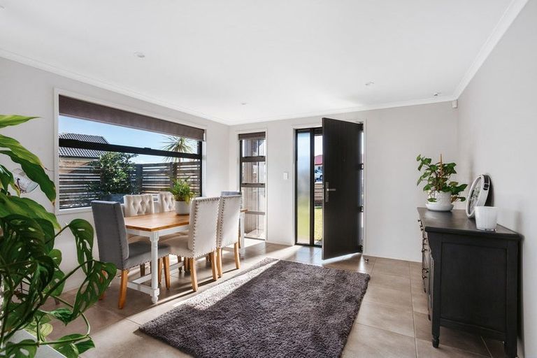 Photo of property in 63 Bert Wall Drive, Omokoroa, 3114