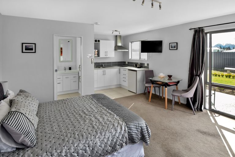 Photo of property in 12 Grandvue Drive, Twizel, 7901