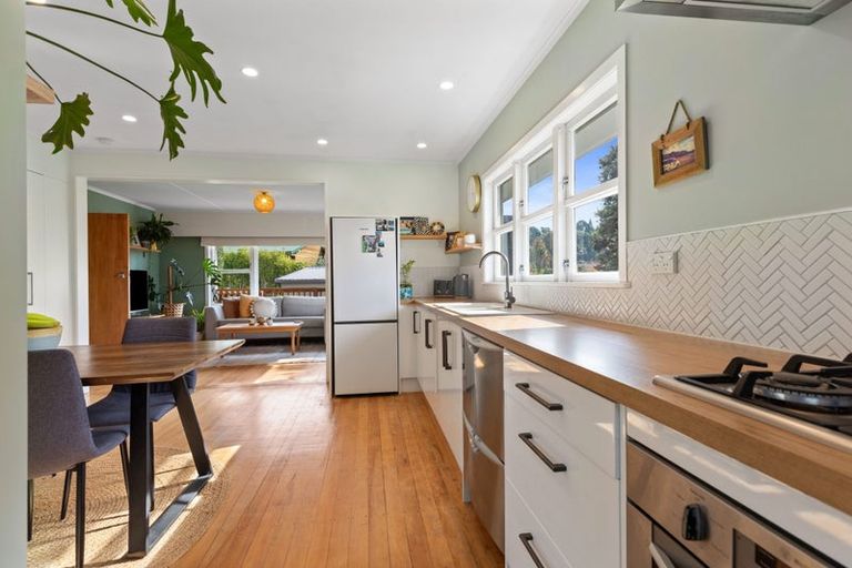 Photo of property in 6b Waikareao Way, Brookfield, Tauranga, 3110