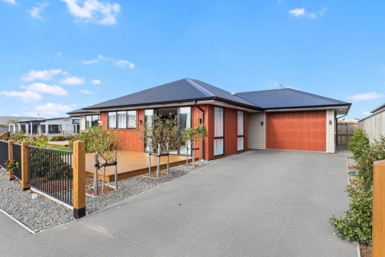 Photo of property in 1 Retallick Way, Amberley, 7410