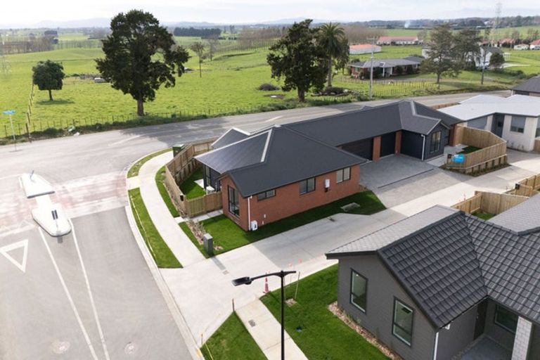 Photo of property in 66 Scenic Rise, Rototuna North, 3281