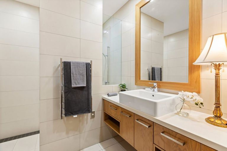 Photo of property in Chaffers Dock, 404/22 Herd Street, Te Aro, Wellington, 6011