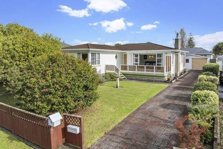 Photo of property in 14 Osprey Street, Pakuranga, Auckland, 2010