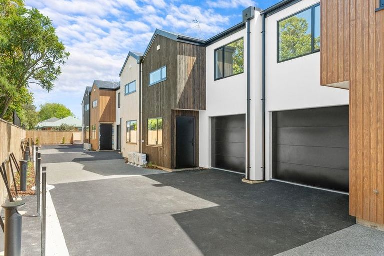 Photo of property in 3/28 Deloraine Street, Somerfield, Christchurch, 8024