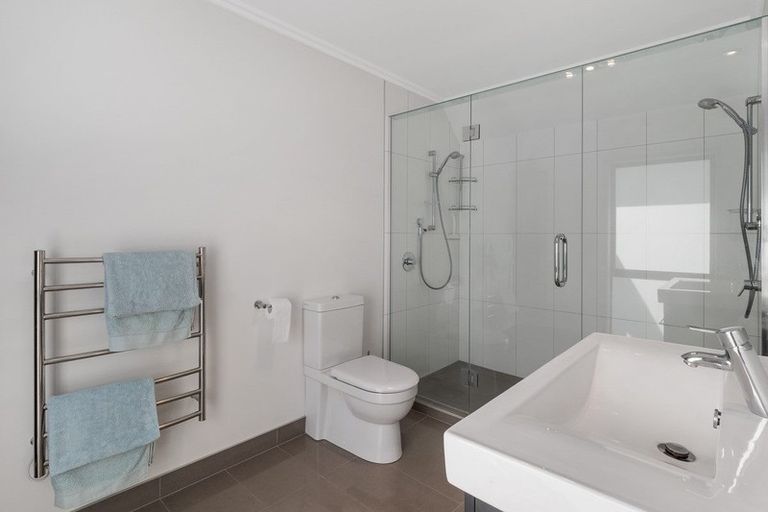 Photo of property in 369c Oceanbeach Road, Mount Maunganui, 3116