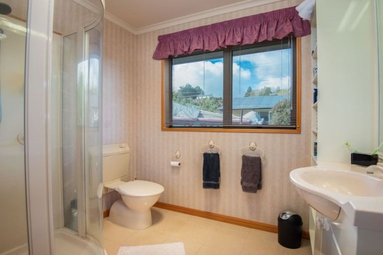 Photo of property in 4a Chatham Street, Waihola, Milton, 9073