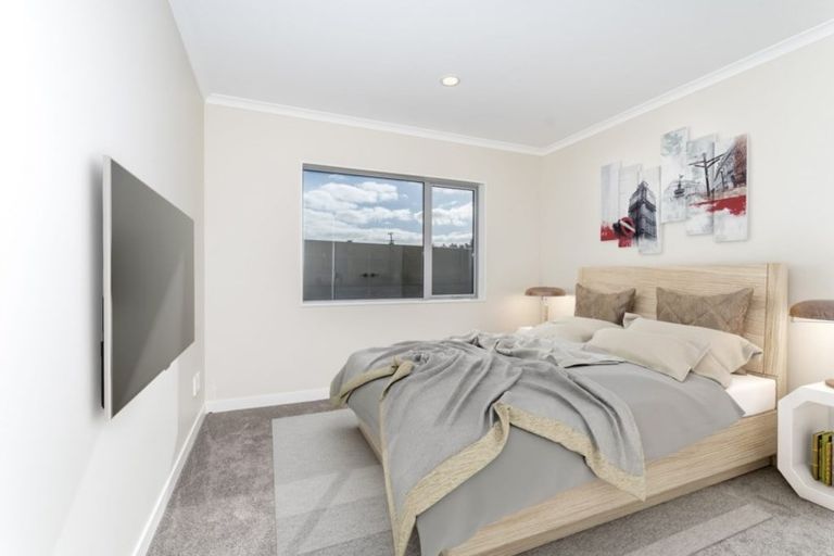 Photo of property in 18 Leebank Crescent, Riverhead, 0820