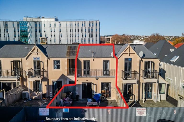 Photo of property in 2c Forth Street, North Dunedin, Dunedin, 9016